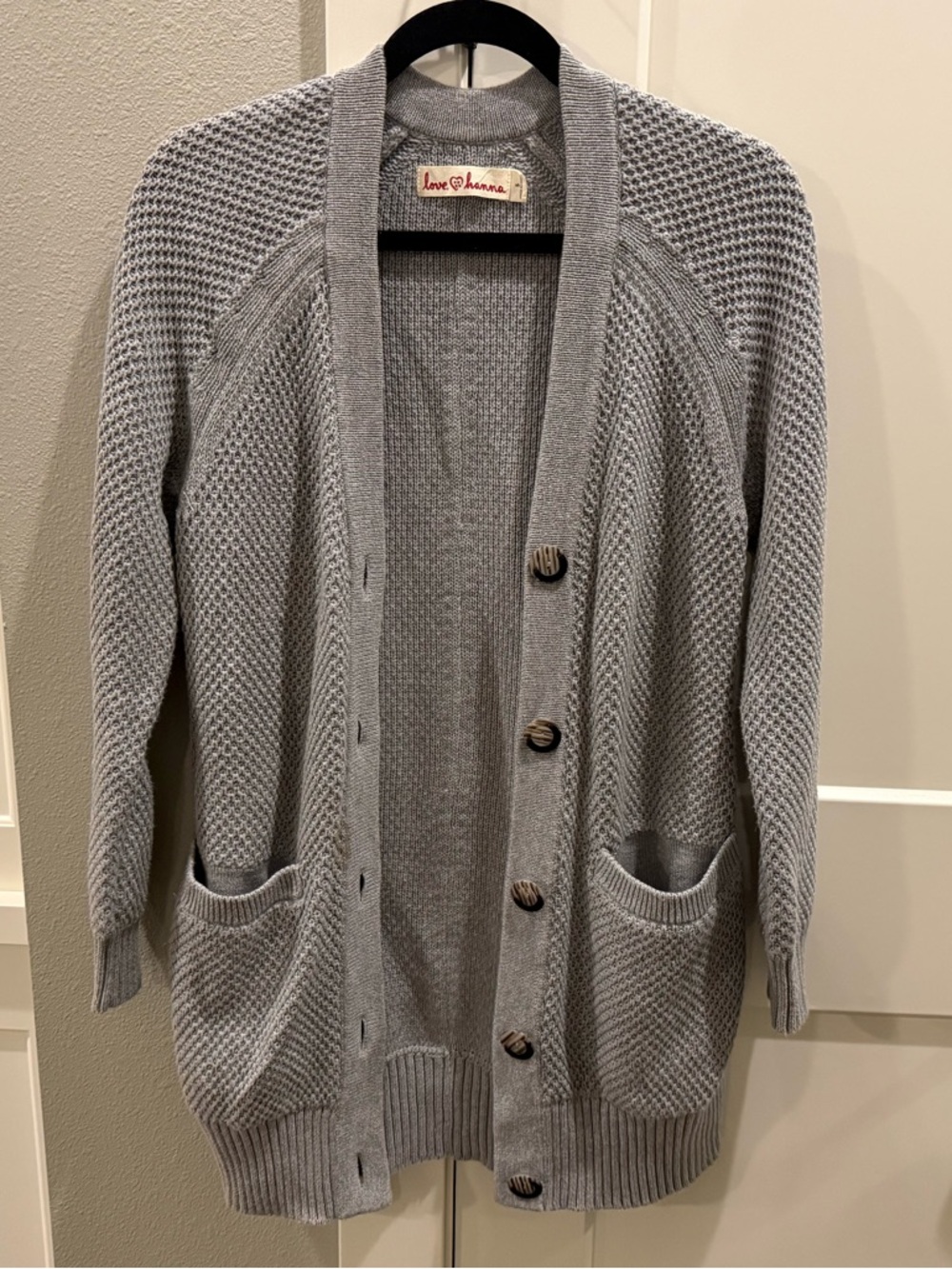 Hanna Andersson Women’s Light Gray Knit Button-Front Cardigan, Small